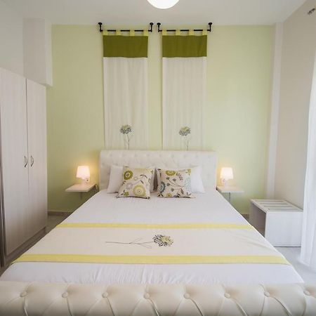 Chelona Apartments Nea Plagia Ngoại thất bức ảnh