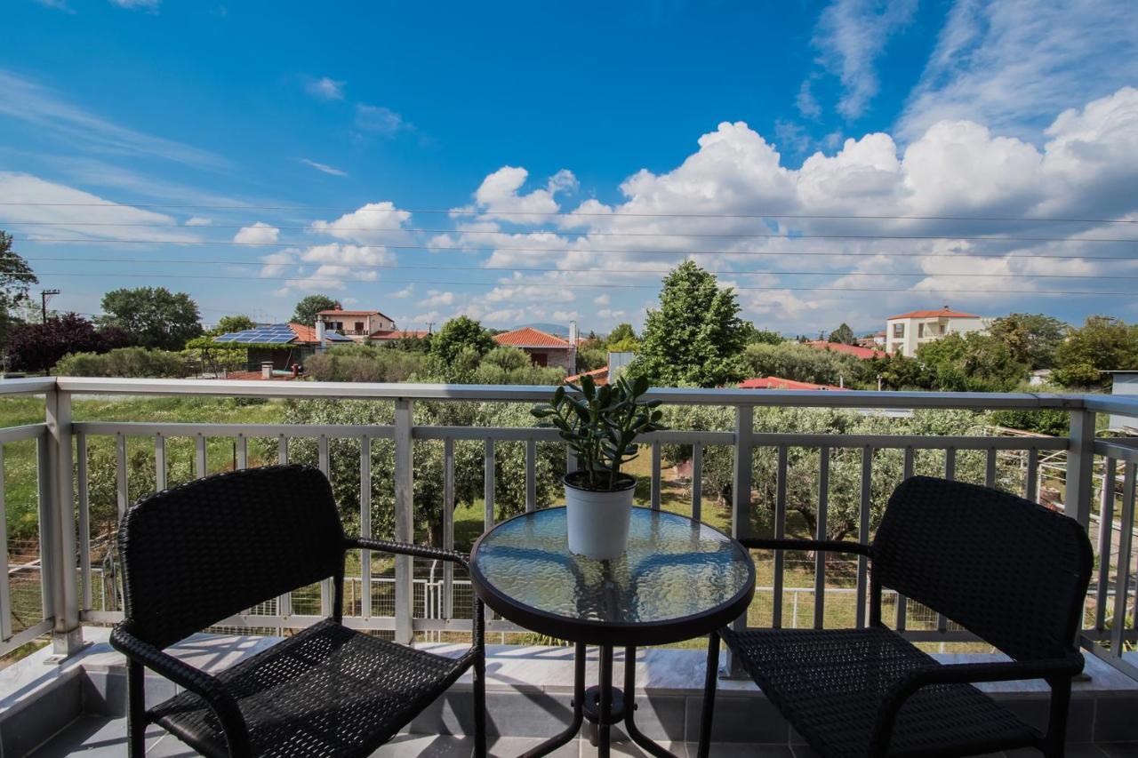 Chelona Apartments Nea Plagia Ngoại thất bức ảnh