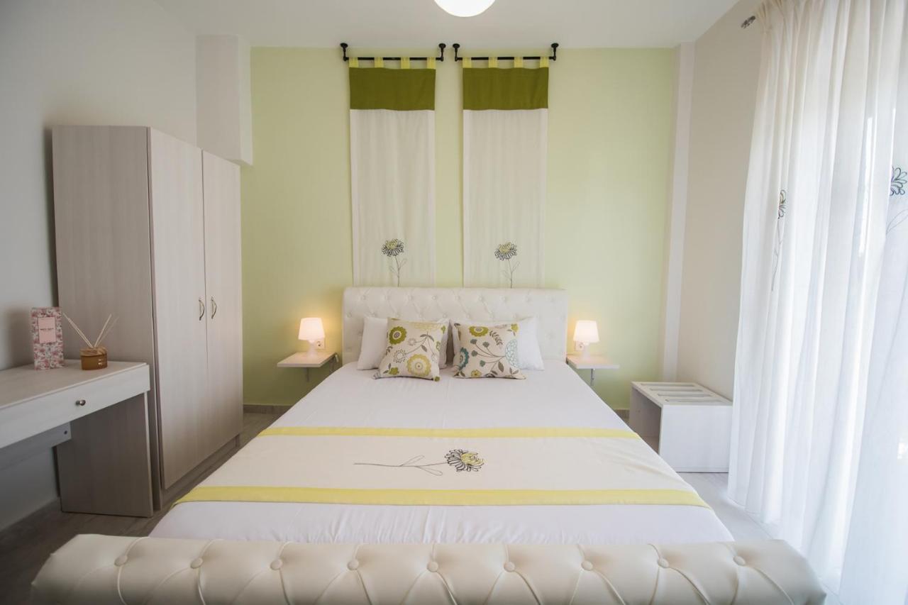 Chelona Apartments Nea Plagia Ngoại thất bức ảnh