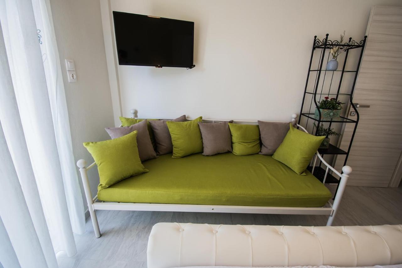 Chelona Apartments Nea Plagia Ngoại thất bức ảnh