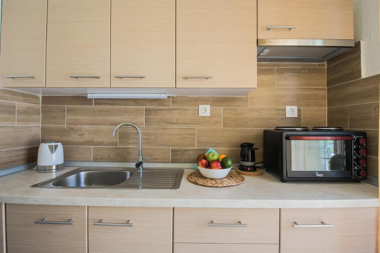 Chelona Apartments Nea Plagia Ngoại thất bức ảnh