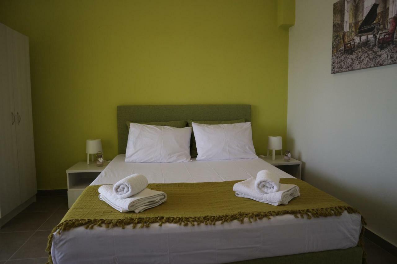 Chelona Apartments Nea Plagia Ngoại thất bức ảnh