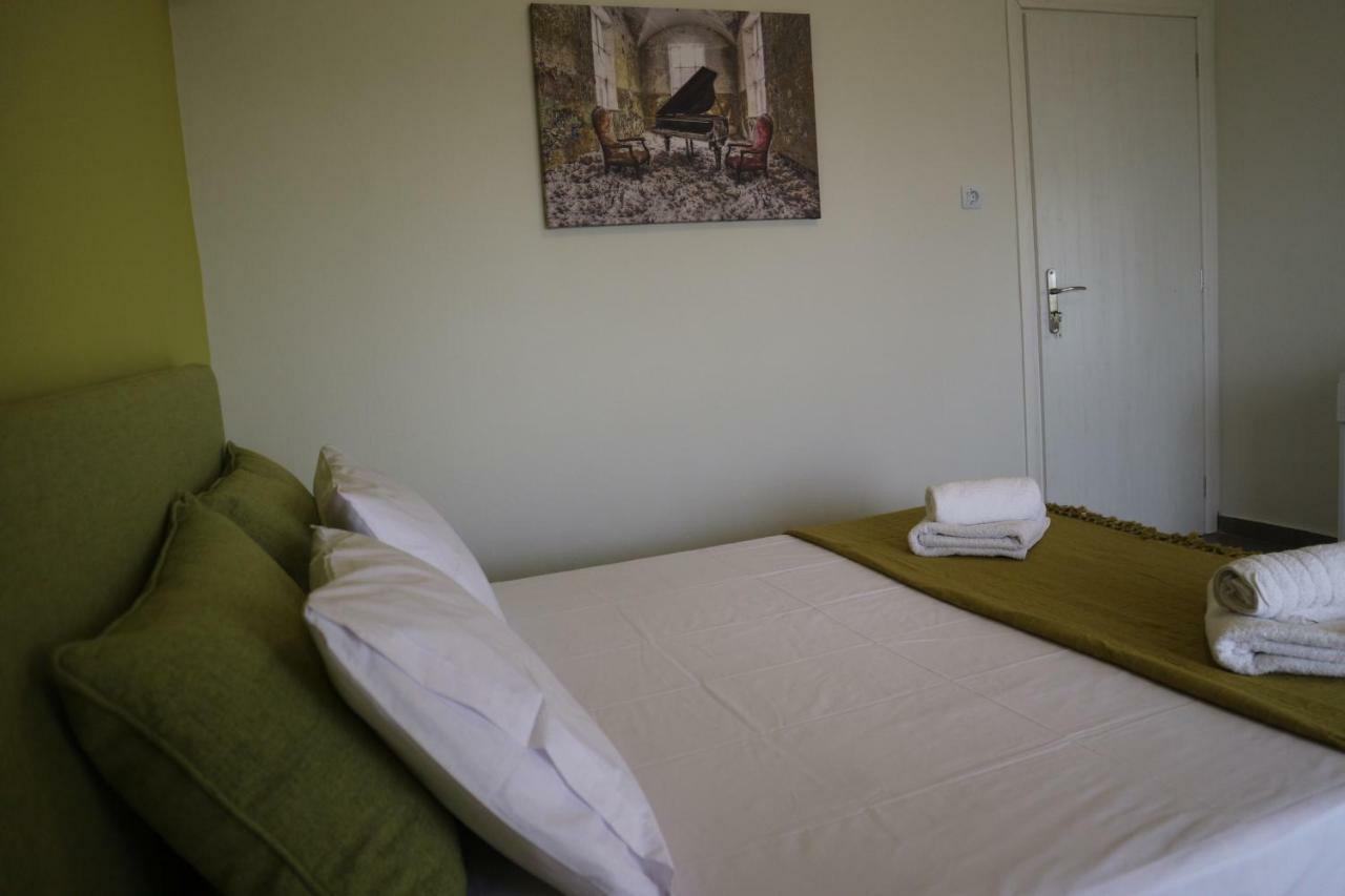 Chelona Apartments Nea Plagia Ngoại thất bức ảnh