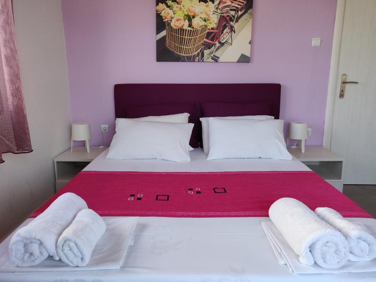 Chelona Apartments Nea Plagia Ngoại thất bức ảnh